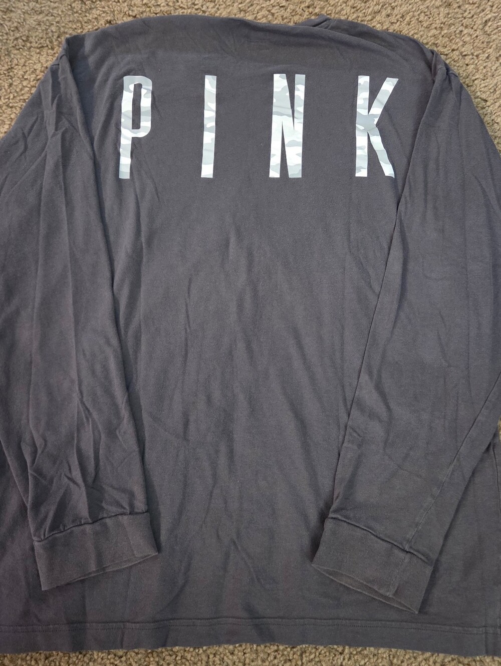 PINK Victoria's Secret Large Camo Spellout Long Sleeved Tee